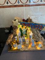 Antiek stalletje met antieke bisquit beeldjes, Diversen, Kerst, Ophalen of Verzenden, Zo goed als nieuw