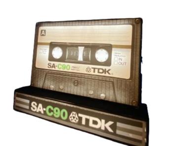 LED DJ meubel huren Cassette Tape beschikbaar voor biedingen