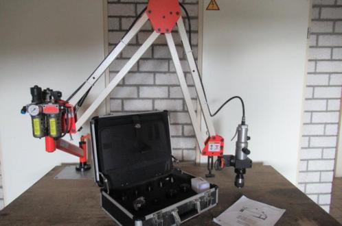 Pneumatische taparm - M3 tot M16 MW-Tech PTA 16HV., Doe-het-zelf en Verbouw, Draaibanken, Zo goed als nieuw, Overige typen, Minder dan 500 mm
