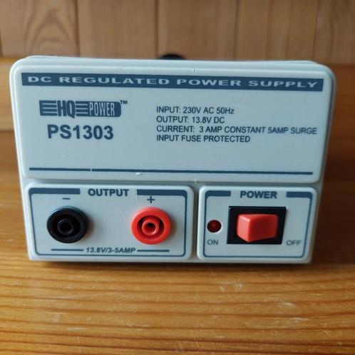 DC REGULATED POWER SUPPLY  13,8V / 3-5AMP, Doe-het-zelf en Verbouw, Meetapparatuur, Zo goed als nieuw, Elektriciteit, Ophalen of Verzenden