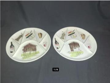 2 Vintage Retro Fondue plates Hand Painted French images 15 beschikbaar voor biedingen