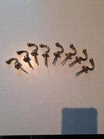 Goudkleurige zware haken voor op een antieke deur, Ophalen of Verzenden, Staal