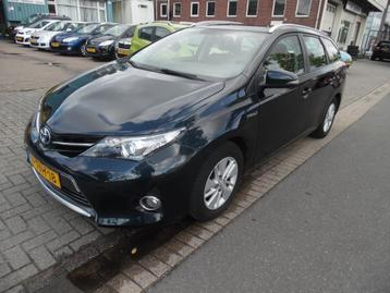 Toyota Auris Touring Sports apk 7.26 1.8 Hybr. Aspirationb a beschikbaar voor biedingen