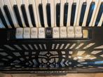 Accordeon, Muziek en Instrumenten, Accordeons, Gebruikt, Met riemen, Toetsaccordeon, Ophalen of Verzenden