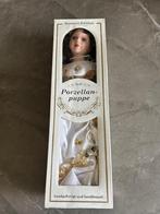 Nieuwe  Porseleinen  Pop, Verzamelen, Poppen, Ophalen of Verzenden, Nieuw, Pop