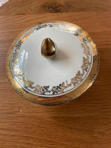 Alka Bavaria Olympia Porseleinen Bonbonnière beschikbaar voor biedingen