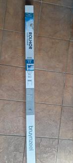 Rolgordijn.    Bruynzeel 500 serie (RAL 9010), Doe-het-zelf en Verbouw, Deuren en Horren, Ophalen, Minder dan 80 cm, Overige typen