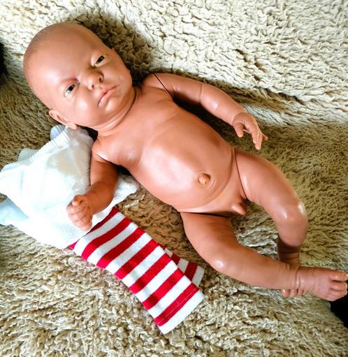 Babypop The Doll Factory.Levensecht Jongetje, Verzamelen, Poppen, Zo goed als nieuw, Pop, Ophalen of Verzenden