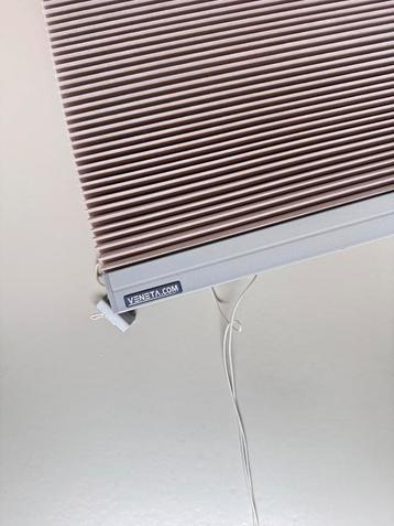 Veneta Plissé Gordijn 370mm x 2040mm beschikbaar voor biedingen