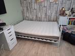 2 persoons bed 140x200, 70 tot 85 cm, Ophalen of Verzenden, Zo goed als nieuw, Matras