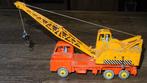 Dinky Toys 20 Ton Lorry – Mounted Crane Coles No. 972., Ophalen of Verzenden, Gebruikt, Auto, Dinky Toys