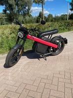 Brekr model B elektrische scooter, Fietsen en Brommers, Scooters | Overige merken, Zo goed als nieuw, Ophalen