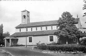 (300-172-053) Laren Kerk de Goede Herder beschikbaar voor biedingen