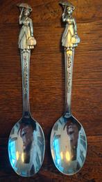 Twee Mary Poppins lepels, Antiek en Kunst, Ophalen of Verzenden