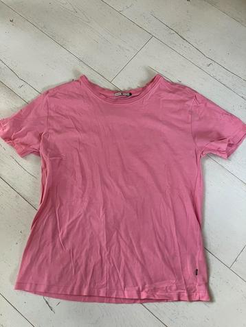 Nagenoeg nieuw staat fel roze t shirt meisjes dames S beschikbaar voor biedingen