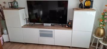 Modulaire TV kast met losse kasten en verlichting