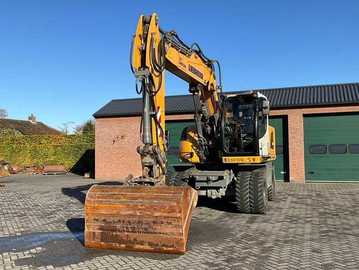 2018 Liebherr A916 Litronic Banden graafmachine, Zakelijke goederen, Machines en Bouw | Kranen en Graafmachines, Graafmachine
