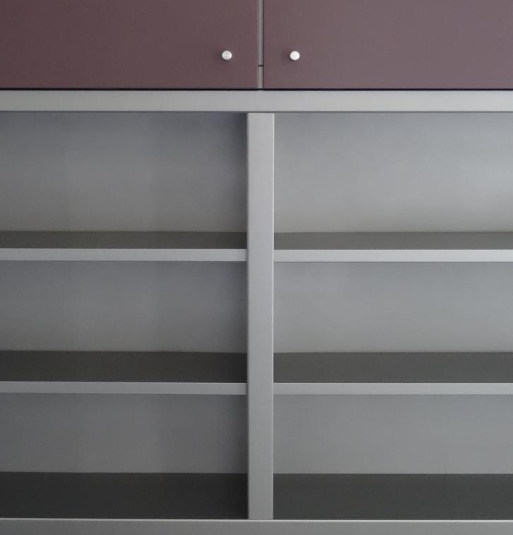 Besta kast van Ikea, mauve en zilvergrijs, Huis en Inrichting, Kasten | Stellingkasten, Ophalen