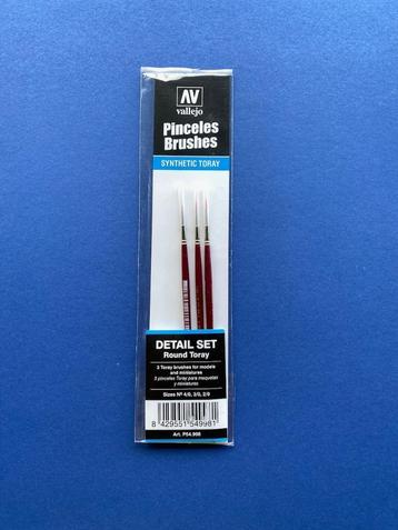 Vallejo	P54998	Detail Set (Round Toray) #4/0, 3/0, 2/0. beschikbaar voor biedingen