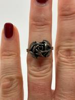 Z725 Prachtige zilveren ring TEKA roosjes maat 16,25, Ophalen of Verzenden, X, Dame, Zilver