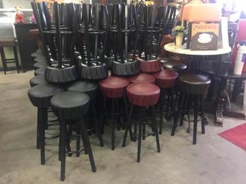 Barkrukken kroeg café mancave kantine krukken bar  beschikbaar voor biedingen