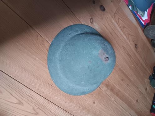 Britse Helm #4 op naam, Verzamelen, Militaria | Tweede Wereldoorlog, Landmacht, Helm of Baret, Engeland, Ophalen of Verzenden