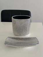 Stoneware bloempot, Ophalen of Verzenden, Zo goed als nieuw, Rond, Minder dan 25 cm