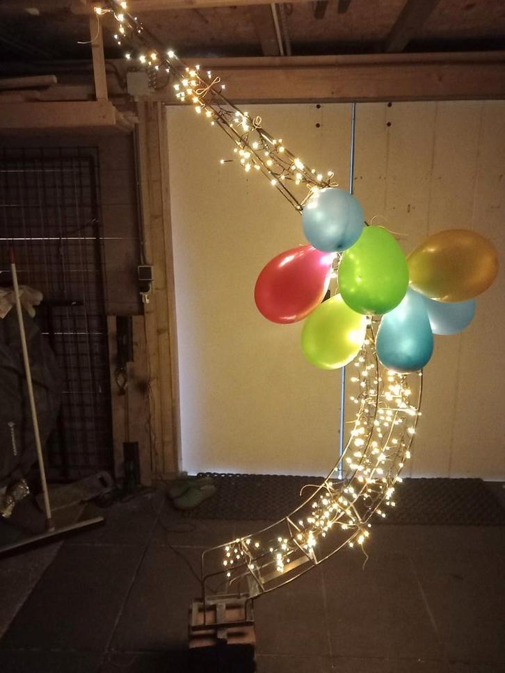 Unieke stalen halve maan voor decoratie, Huis en Inrichting, Woonaccessoires | Kransen, Zo goed als nieuw, Ophalen of Verzenden
