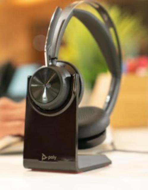 Poly Voyager Focus 2 UC Office Headset + oplaadst. (nieuw), Computers en Software, Headsets, Nieuw, Over-ear, Draadloos, Inklapbare microfoon