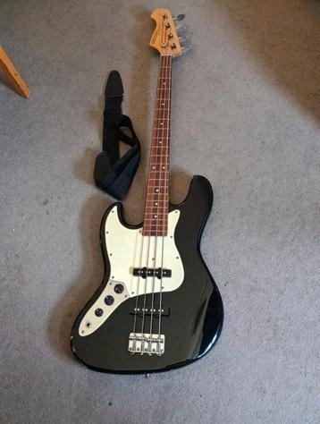 Lefty bass

Jazz Bass J&D Jack & Daniel Linkshandig beschikbaar voor biedingen