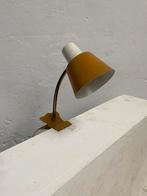 Vintage geel/oranje klemlamp klem lamp (Hala ?), Minder dan 50 cm, Vintage, Ophalen of Verzenden, Metaal
