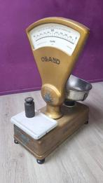 Antieke weegschaal merk Olland weegschaal met 2 gewichten, Ophalen