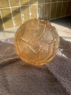 Gezocht: bol van amber glas relief Helena Tynell, Huis en Inrichting, Lampen | Hanglampen, Ophalen of Verzenden, Zo goed als nieuw