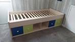 Slaapkamer meubels (bed, bureau en kast), Huis en Inrichting, Ophalen, Eenpersoons