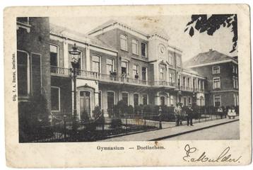 Doetinchem, Gymnasium. Lees beschrijving beschikbaar voor biedingen