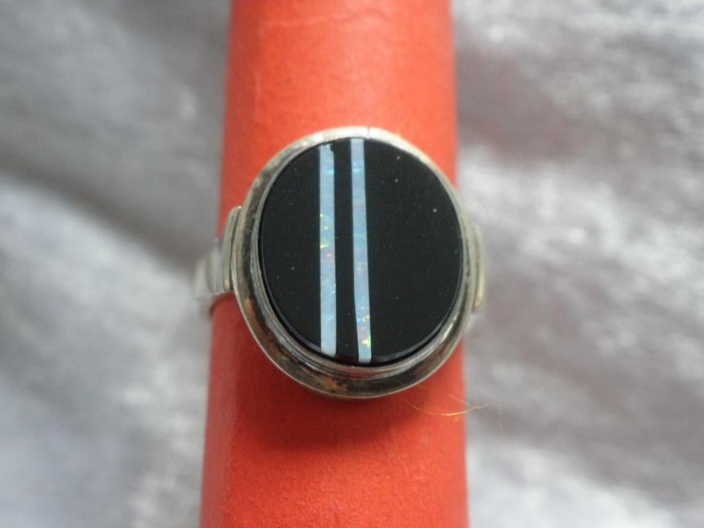 Mooie Fijne Handgemaakte Zilveren Ring - Zwarte Onix Opaal, Verzenden, Zilver, Ring, Met edelsteen