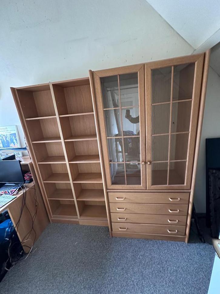 VITRINEKAST, Huis en Inrichting, Kasten | Vitrinekasten, Gebruikt, Ophalen