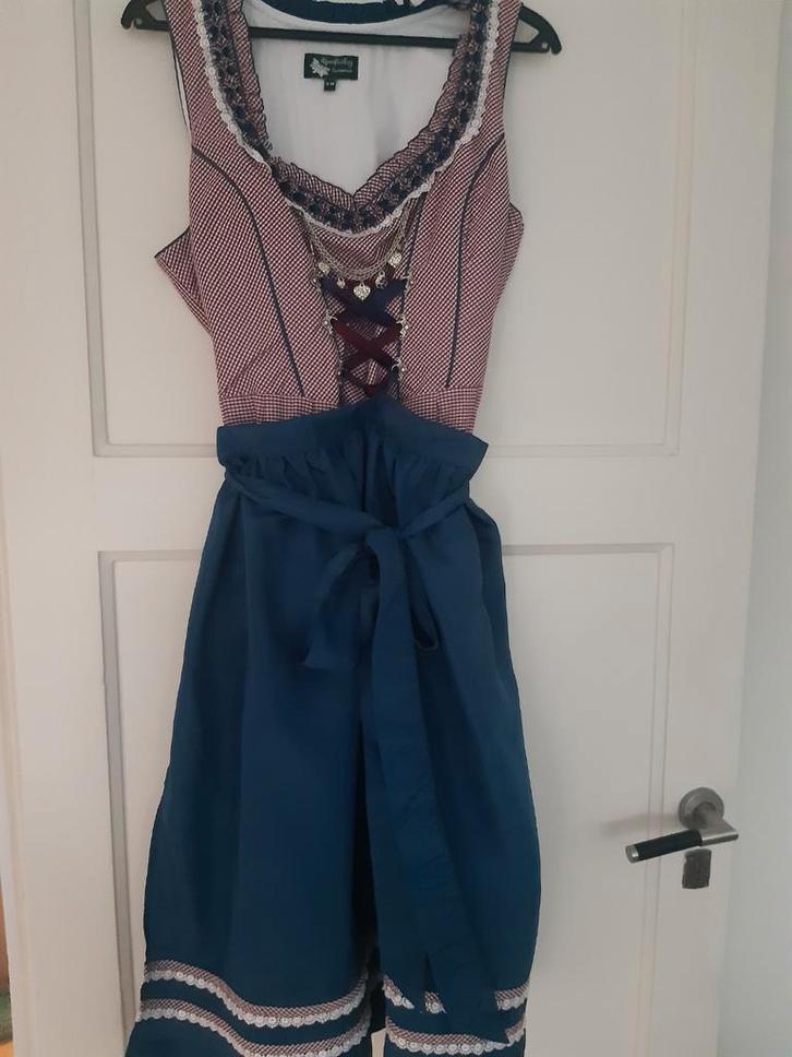 Mooie dirndl ,1x gedragen merk Alpenfeeling, Kleding | Dames, Carnavalskleding en Feestkleding, Zo goed als nieuw, Overige thema's