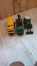 Trekker siku en twee vrachtwagentjes, Hobby en Vrije tijd, Modelauto's | 1:32, Ophalen of Verzenden, SIKU, Zo goed als nieuw, Tractor of Landbouw