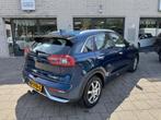 Kia Niro 1.6 GDi H First Ed Trekhaak Camera Navi, Parkeersensor, Euro 6, Blauw, Leder en Stof