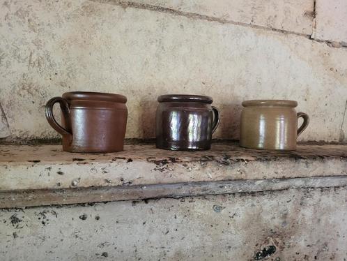 3 Franse brocante grespotten met 1 oor/allegonda, Huis en Inrichting, Keuken | Potten en Pannen, Zo goed als nieuw, Pot, Bus of Blik