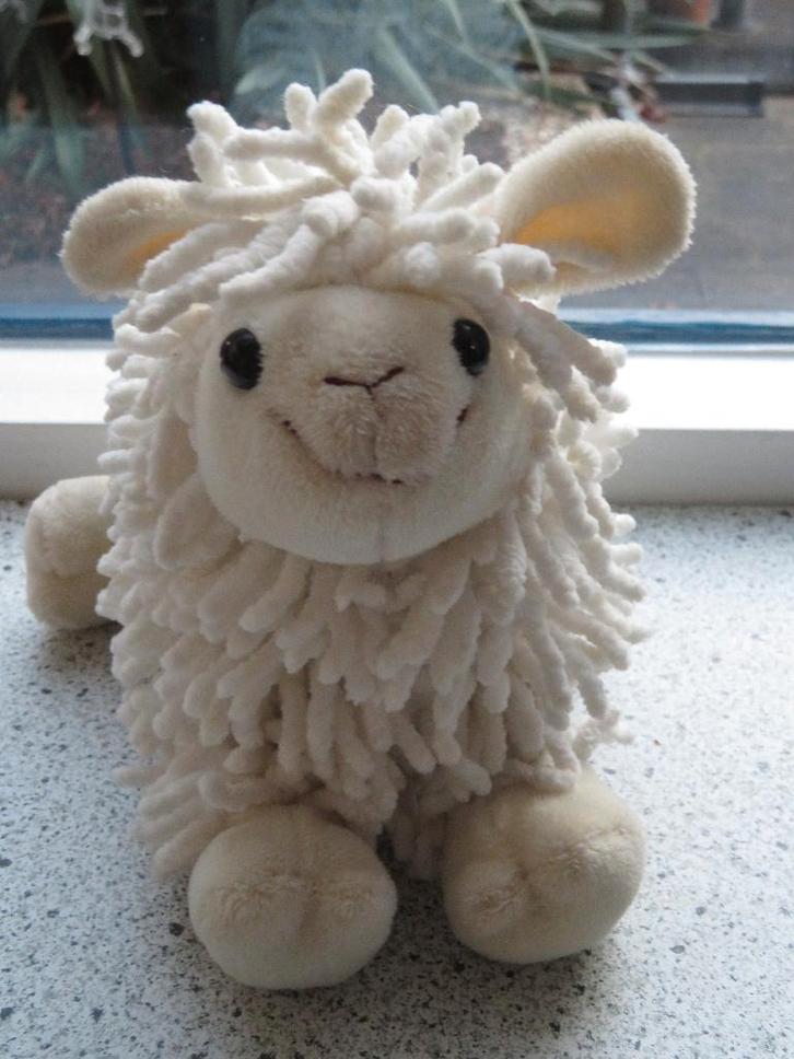Schaap schaapje De Waal Texel witte dreadlocks meet ca 24 cm, Kinderen en Baby's, Speelgoed | Knuffels en Pluche, Zo goed als nieuw