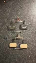 Nieuwe schijfremblokken VOOR EN ACHTER, Ophalen of Verzenden, Nieuw, Algemeen