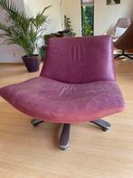 Fuchsia Draaistoel, Huis en Inrichting, Fauteuils, Ophalen, Gebruikt, Minder dan 75 cm, Leer
