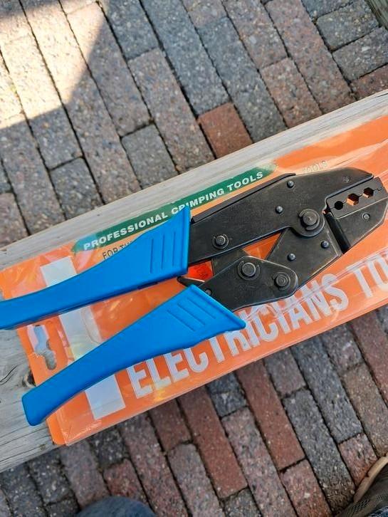Bnc Krimptang., Doe-het-zelf en Verbouw, Gereedschap | Handgereedschap, Nieuw, Ophalen of Verzenden