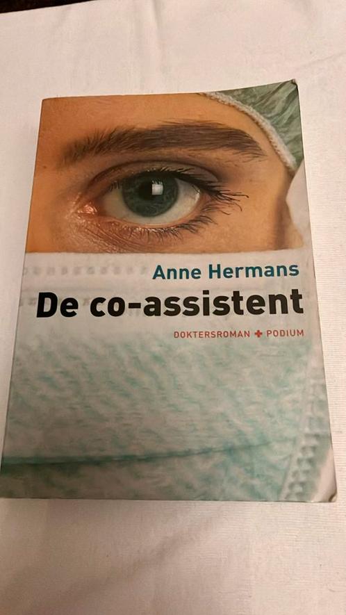 A. Hermans - De co-assistent, Boeken, Literatuur, Zo goed als nieuw, Ophalen of Verzenden