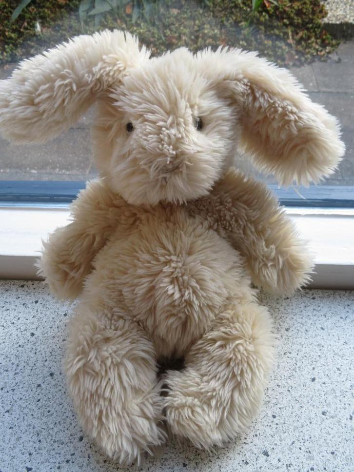 Konijn merk Jellycat Bashful Cream roomkleurig pluche, Kinderen en Baby's, Speelgoed | Knuffels en Pluche, Zo goed als nieuw, Konijn