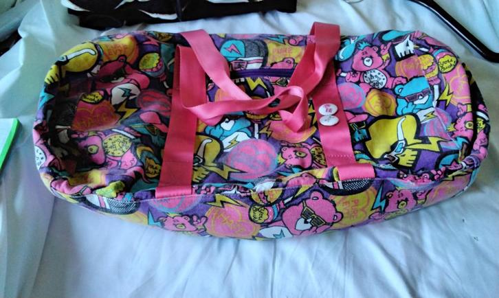 Prachtig Cool Criminal Damage Dames Sport Grote Tas, Sieraden, Tassen en Uiterlijk, Tassen | Damestassen, Gebruikt, Overige typen