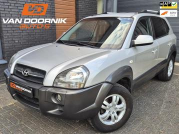 Hyundai Tucson 2.0i Style Airco/Trekhaak/Nieuwe APK! beschikbaar voor biedingen