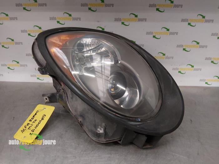 Koplamp rechts van een Alfa Romeo Mito, Auto-onderdelen, Verlichting, Alfa Romeo, Gebruikt, 3 maanden garantie